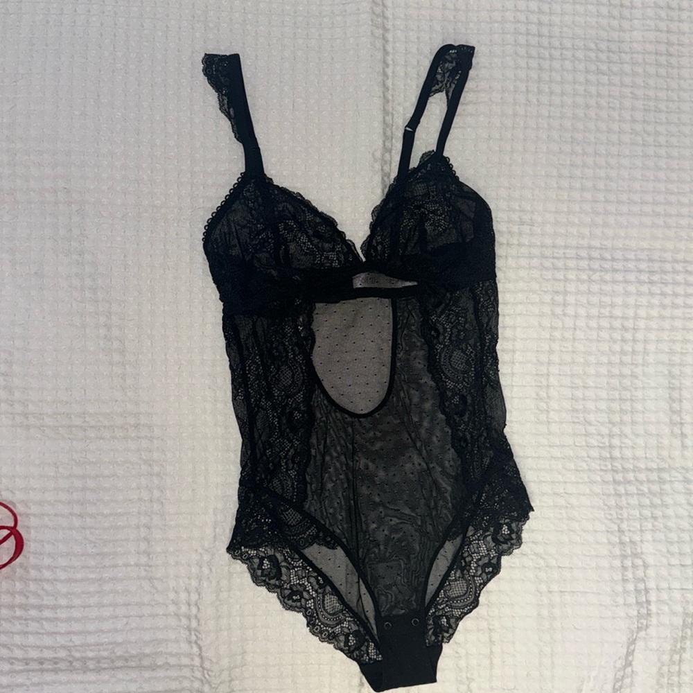 Black bodysuit size xs